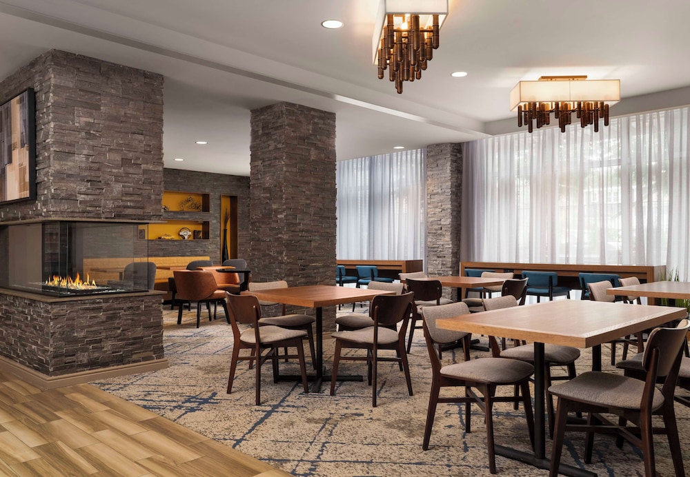 Image of Homewood Suites by Hilton Boston Brookline - Longwood Medical