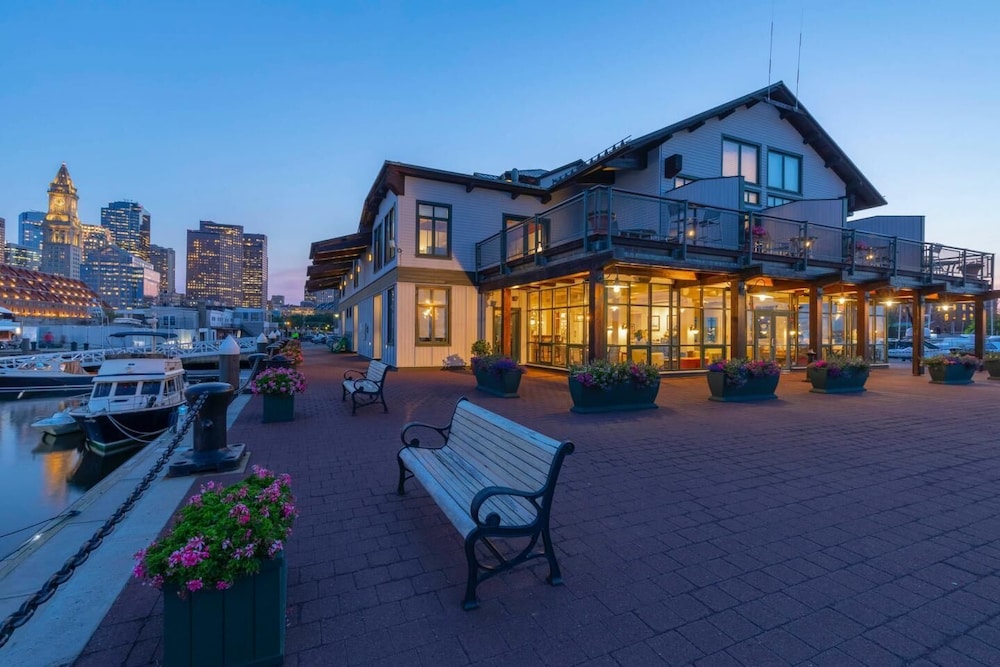 Image of Boston Yacht Haven Inn & Marina
