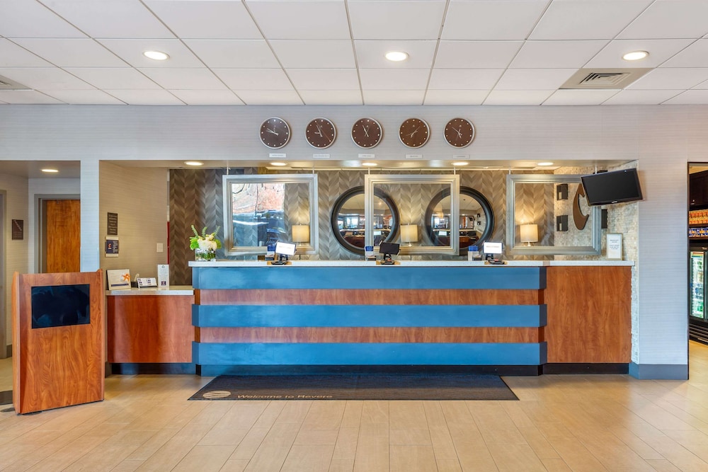 Image of Comfort Inn & Suites Boston Logan