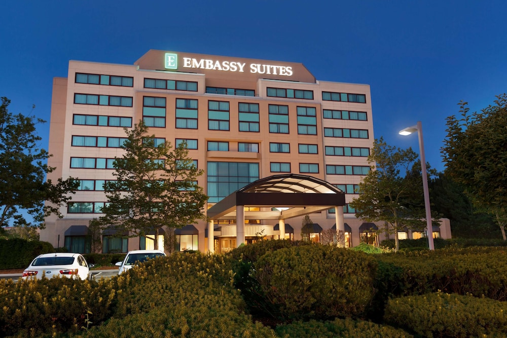 Image of Embassy Suites Hotel – Boston/Waltham