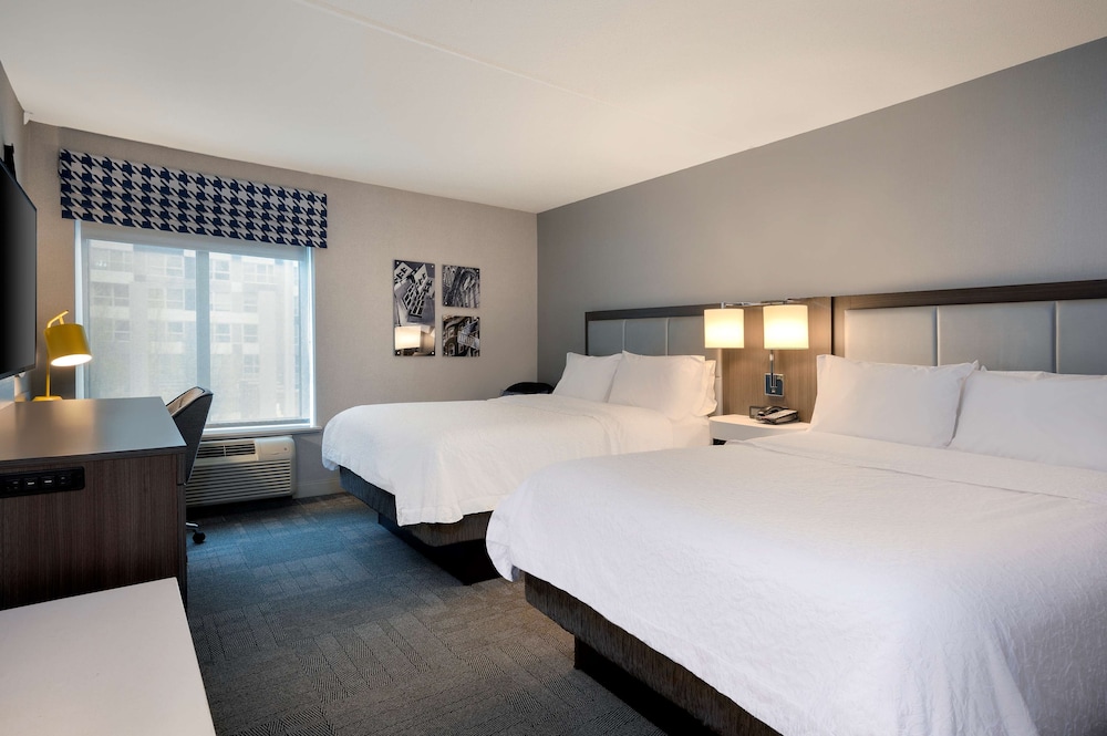 Image of Hampton Inn by Hilton Boston/Cambridge