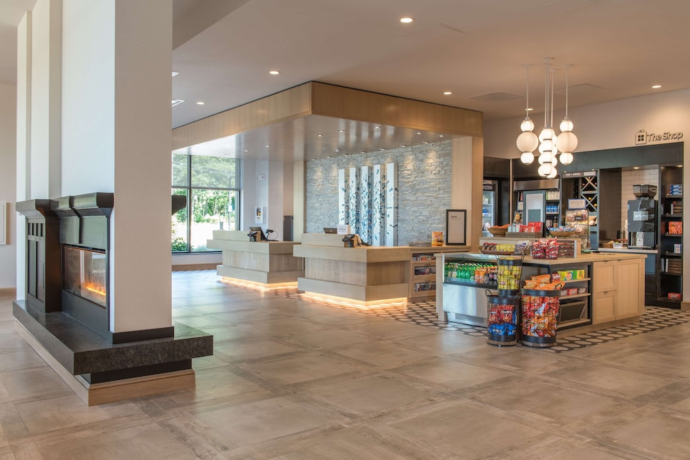 Image of Hilton Garden Inn Boston-Canton