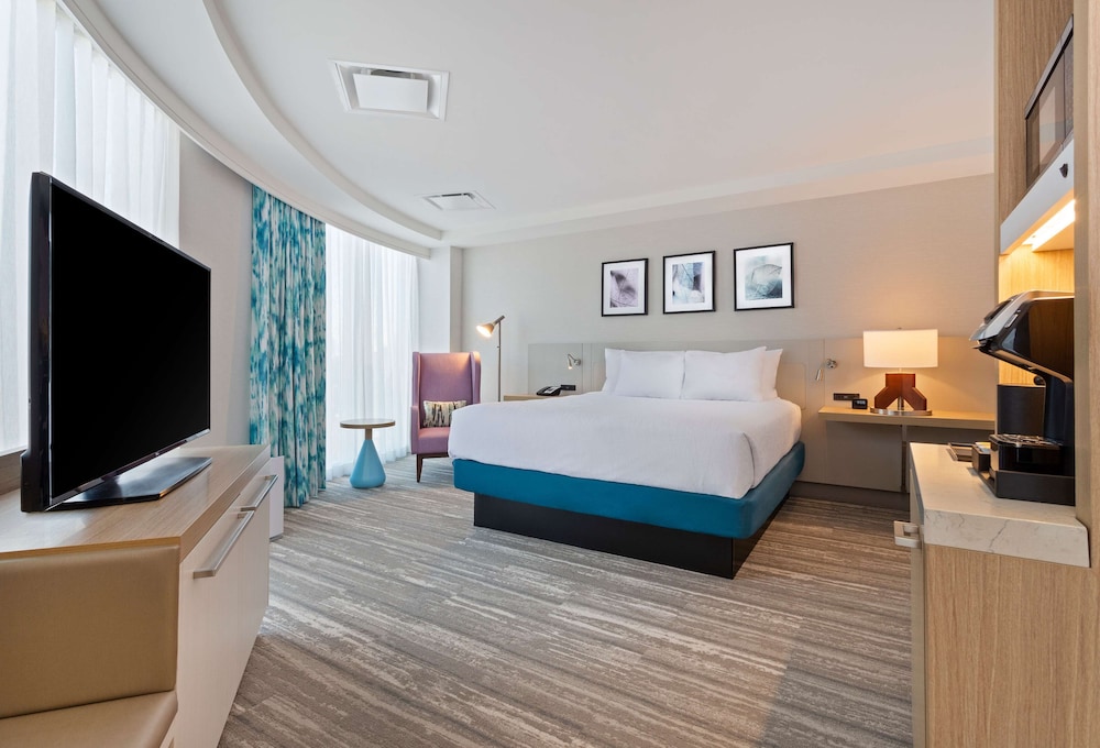 Image of Hilton Garden Inn Boston/Brookline