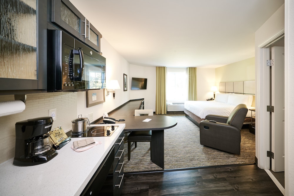 Image of Candlewood Suites Columbus Northeast