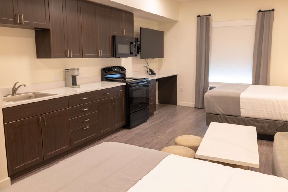 Image of Hawthorn Extended Stay by Wyndham Alpine