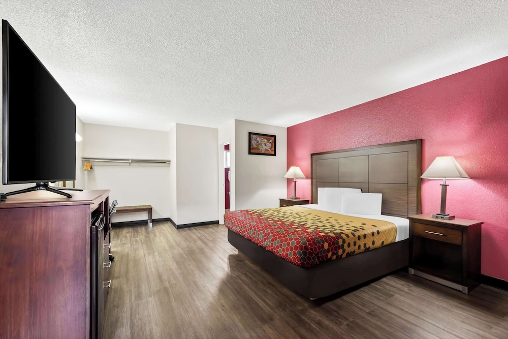 Image of Econo Lodge Motel