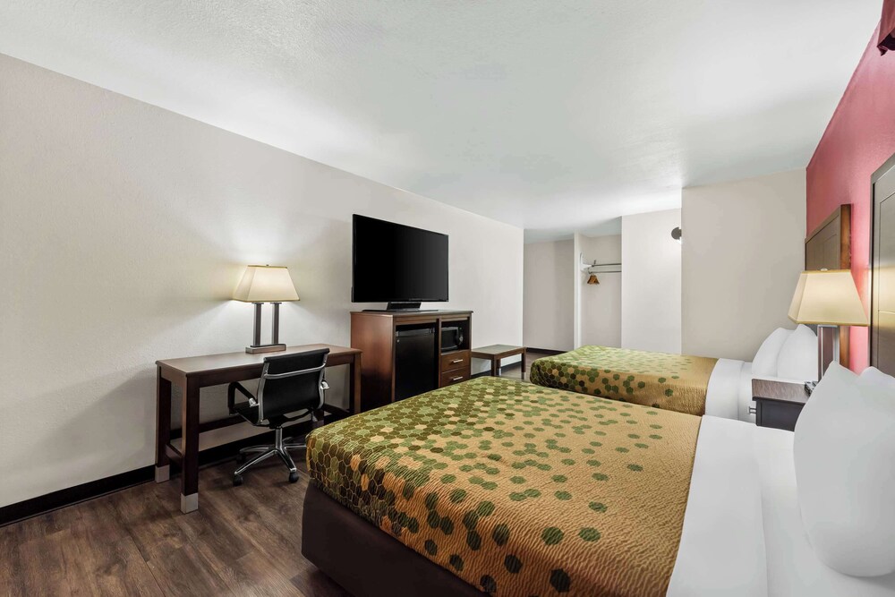 Image of Econo Lodge Motel
