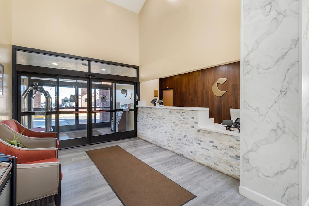 Image of Comfort Inn & Suites