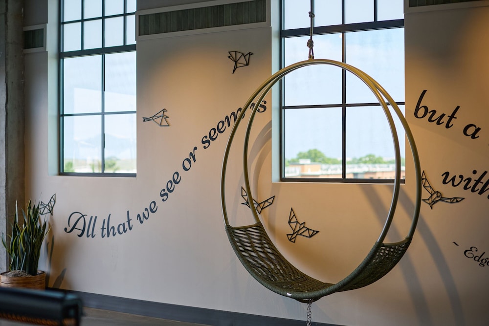Image of Moxy Charleston Downtown