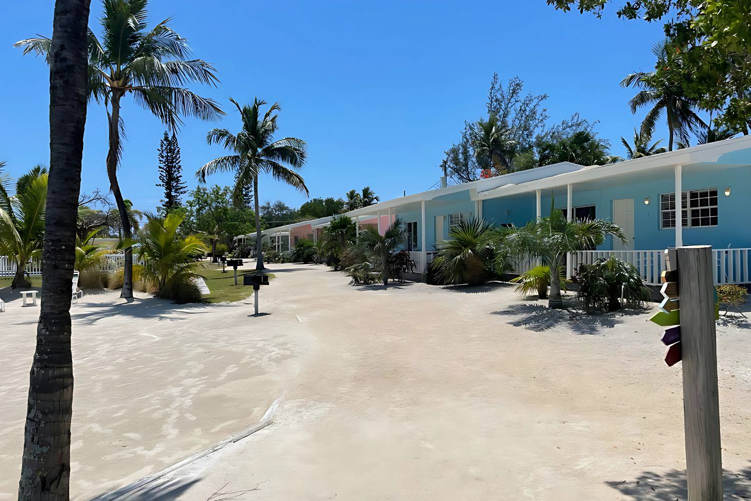 Image of Coral Bay Resort