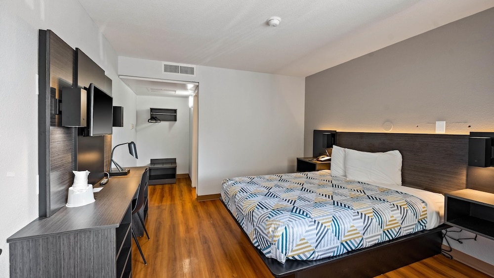 Image of Motel 6 Kalispell, MT