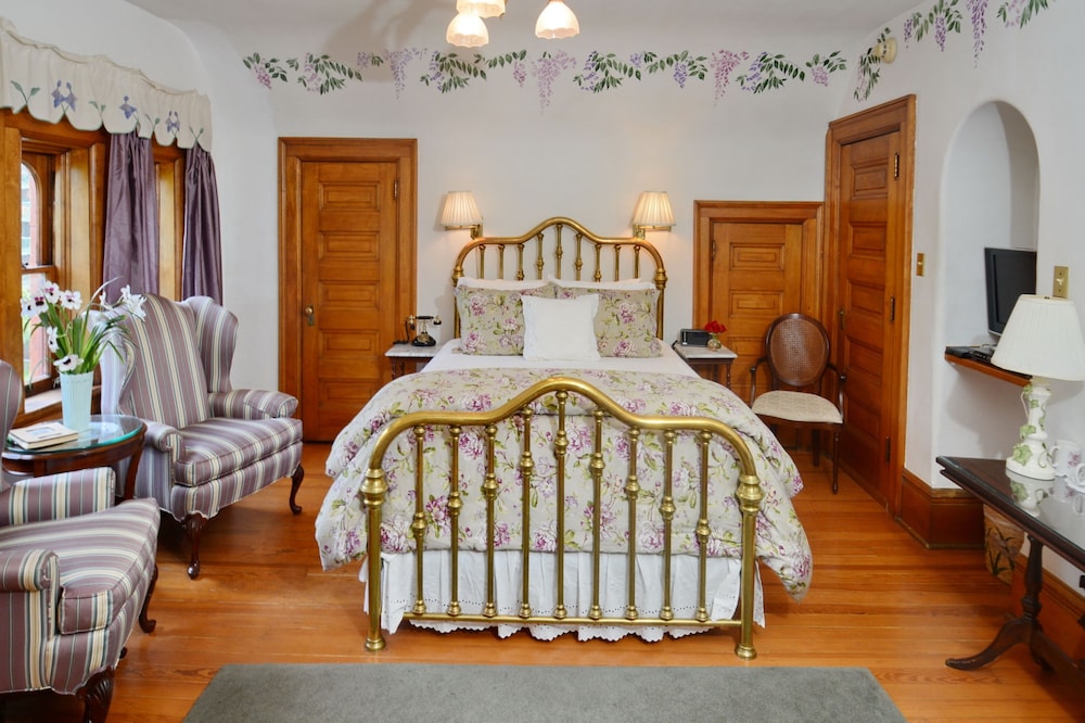Image of Capitol Hill Mansion Bed & Breakfast Inn