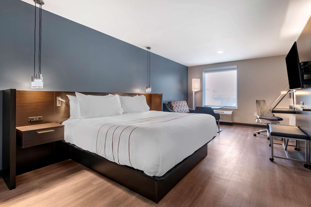 Image of Vib by Best Western Denver RiNo