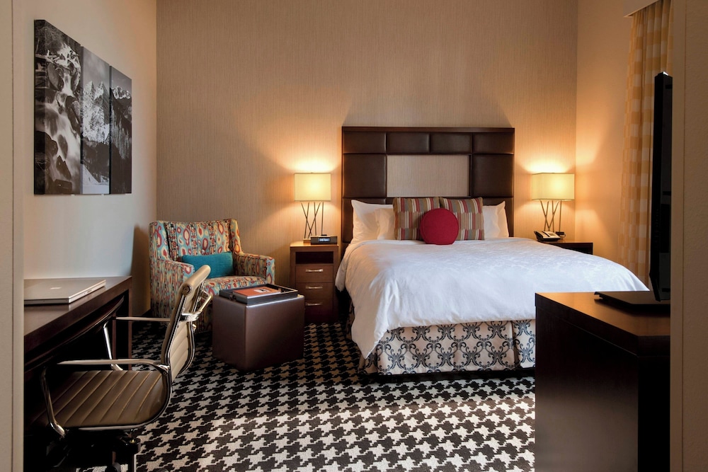 Image of Courtyard By Marriott Denver Downtown