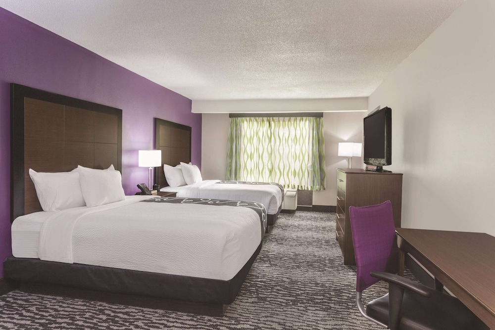 Image of La Quinta Inn & Suites Columbus North