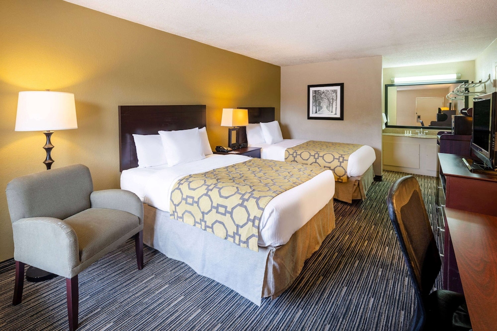 Image of Baymont Inn & Suites-Columbus
