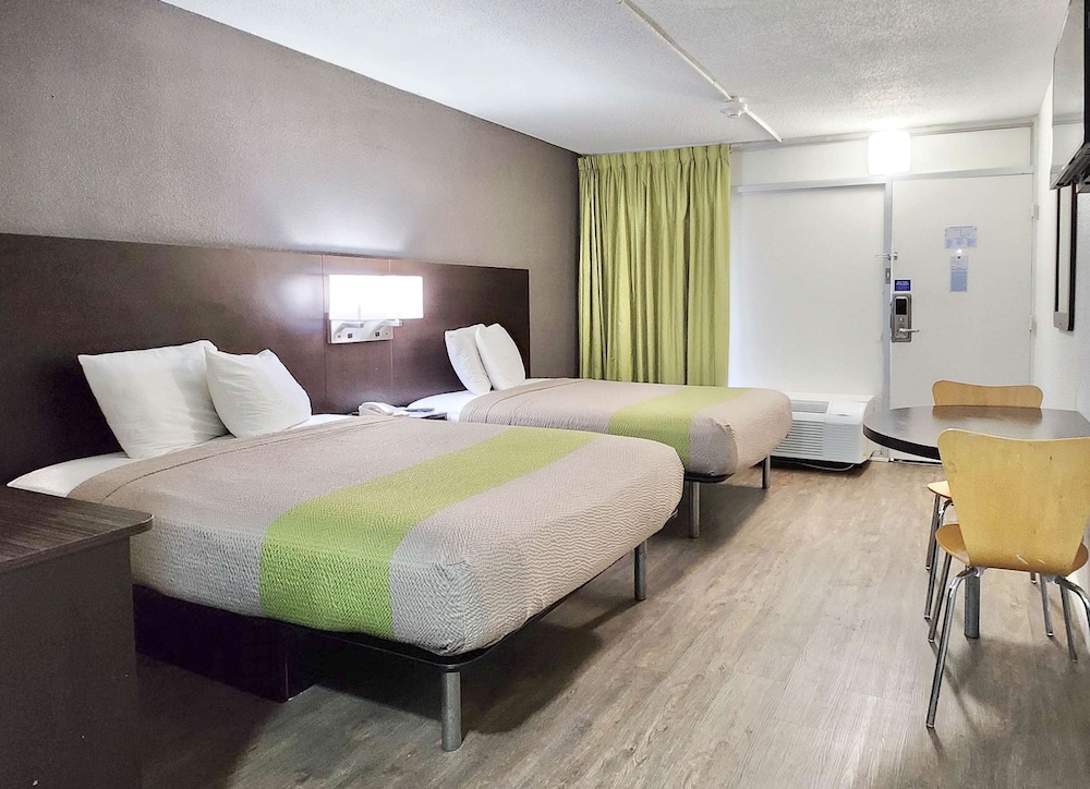 Image of Motel 6 Uptown