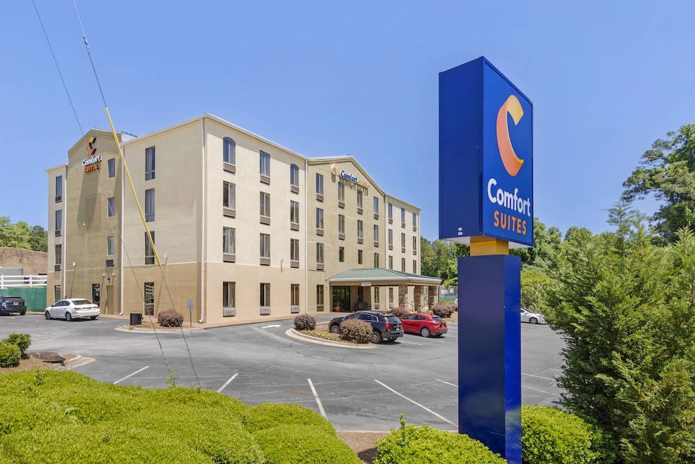 Image of Comfort Suites Columbus State University