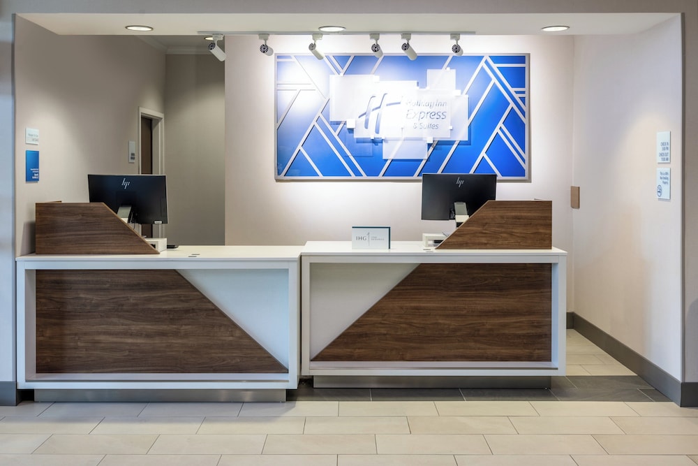 Image of Holiday Inn Express & Suites Columbus at Northlake