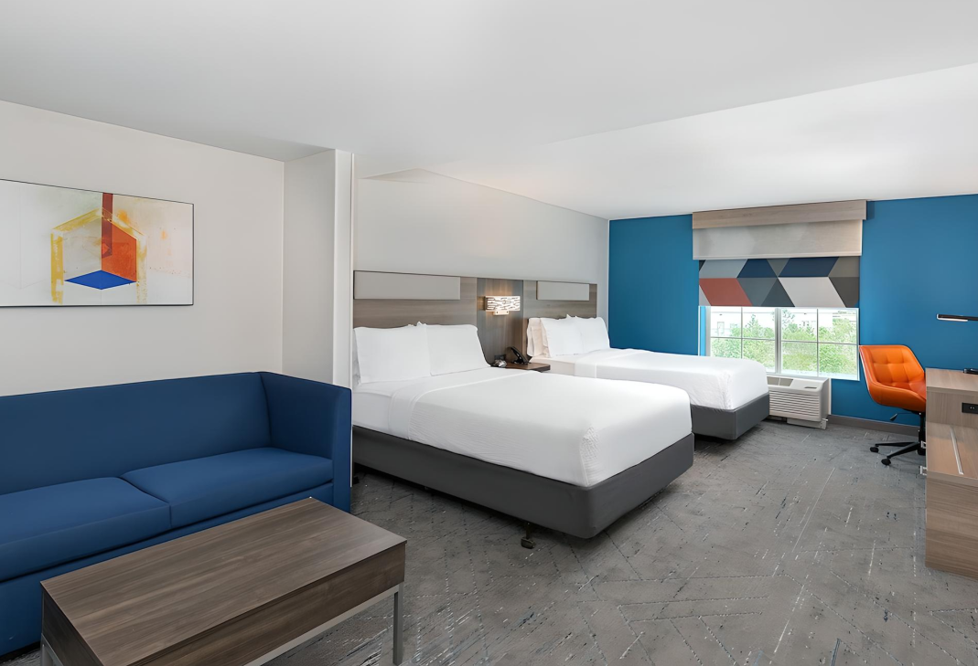 Image of Holiday Inn Express & Suites Columbus at Northlake