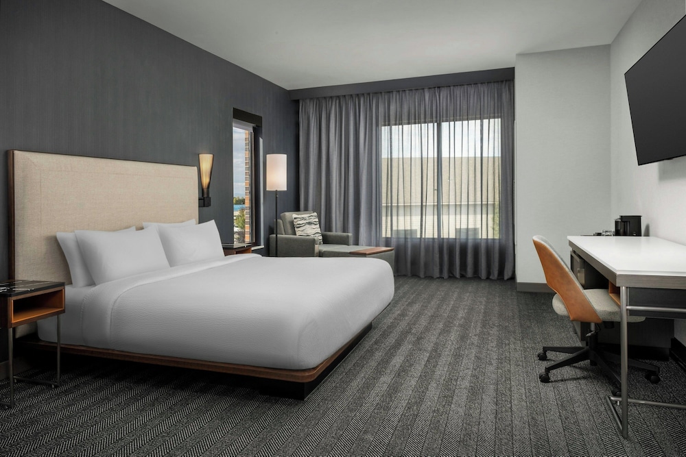 Image of Courtyard Bozeman