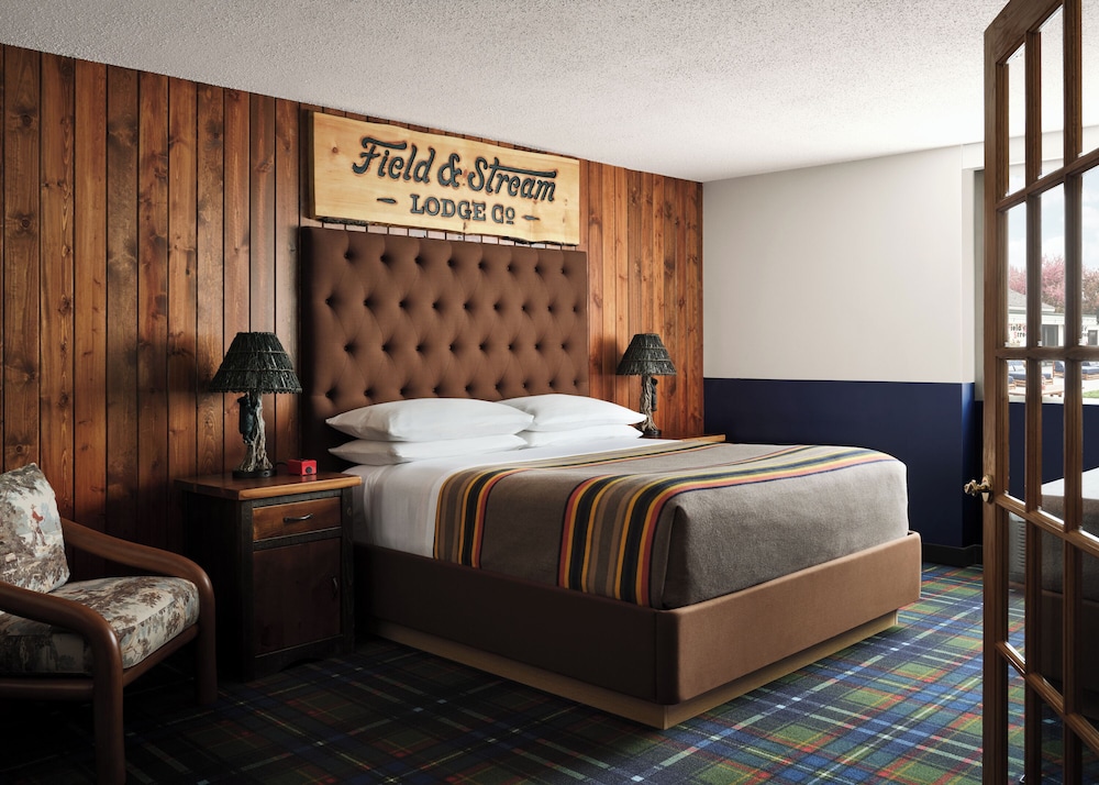 Image of Field & Stream Lodge Bozeman