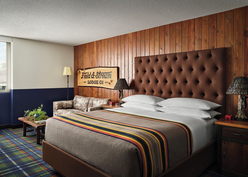 Image of Field & Stream Lodge Bozeman