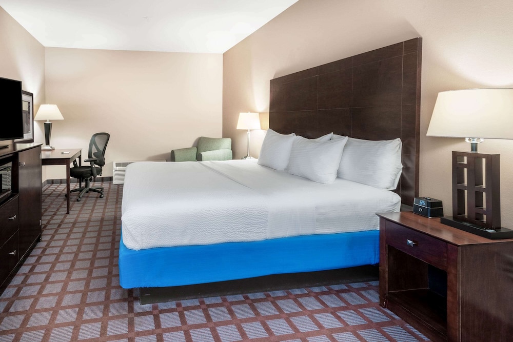 Image of La Quinta Inn & Suites by Wyndham Bozeman