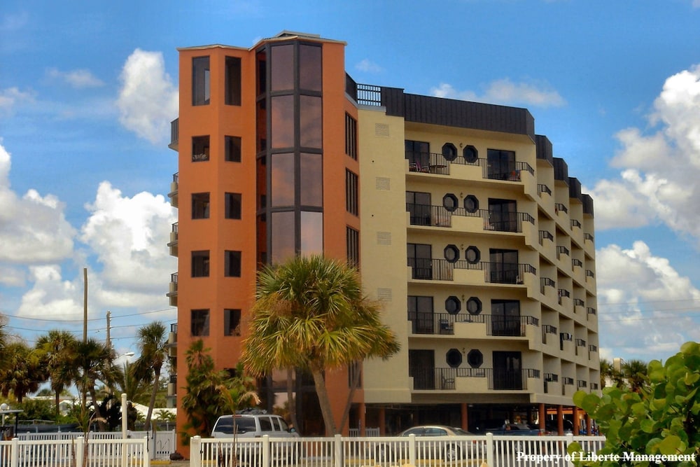 Image of Voyager Beach Club