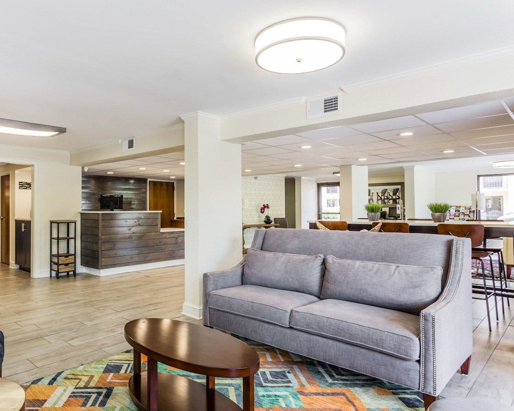 Image of Quality Inn Mt. Pleasant