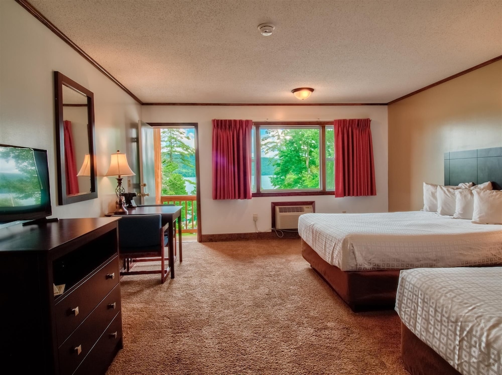 Image of Lake 'N Pines Motel