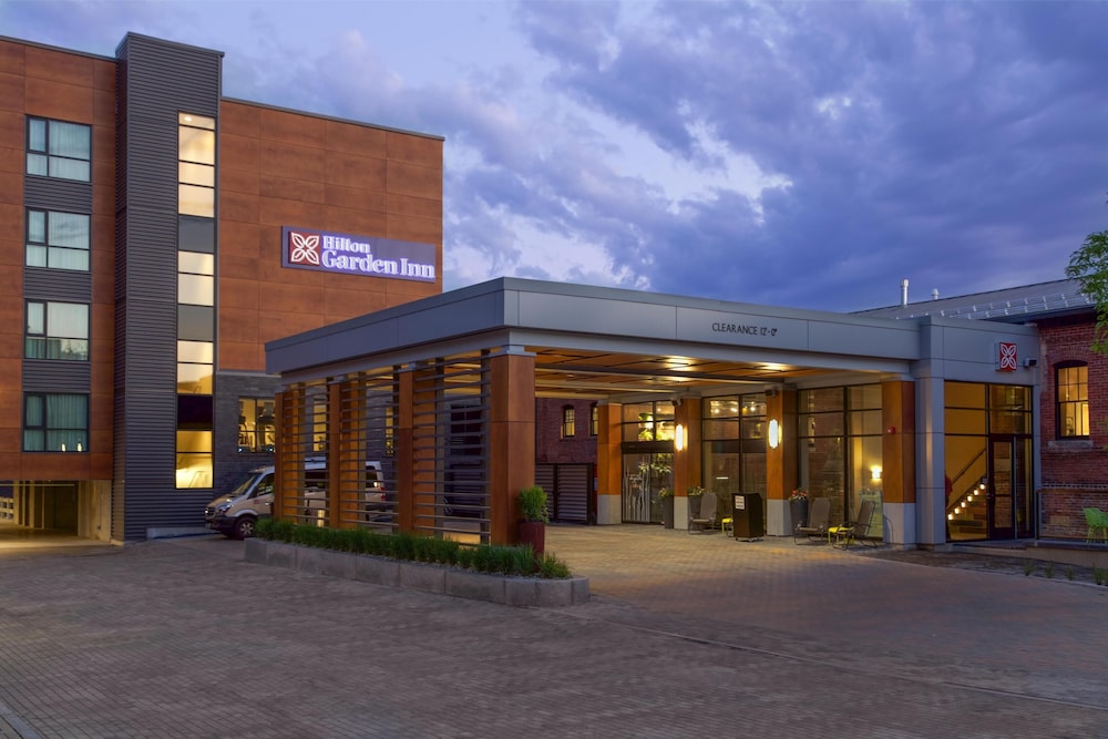 Image of Hilton Garden Inn Burlington Downtown