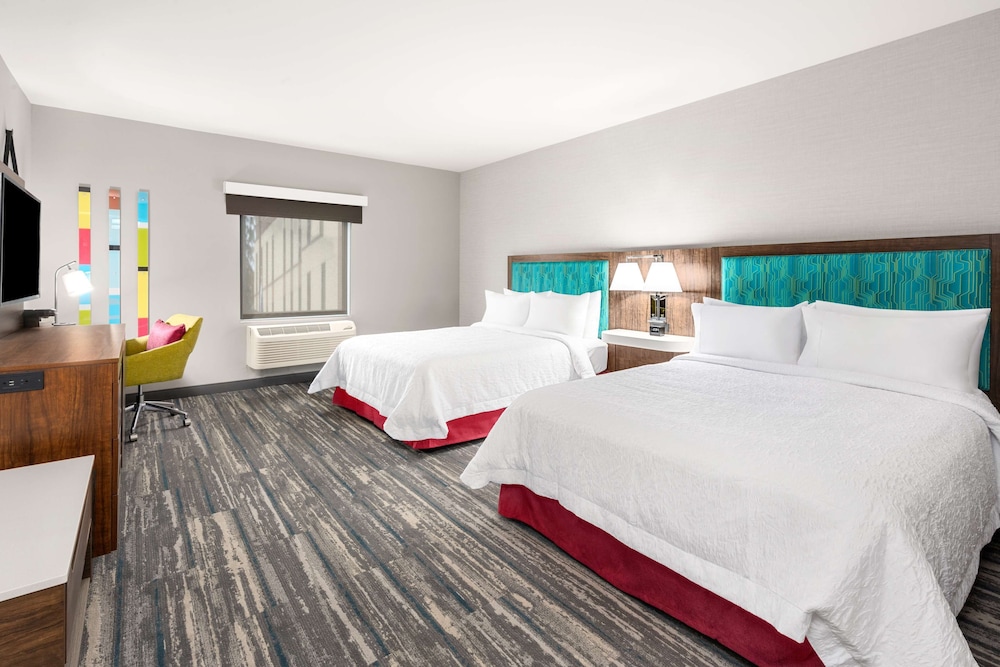 Image of Hampton Inn & Suites Portland Tigard