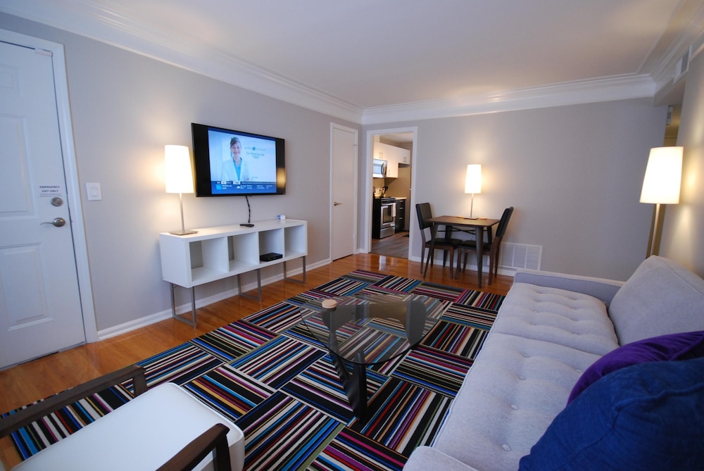 Image of B1bh Great Location Peaceful Condo Near Peachtree Street