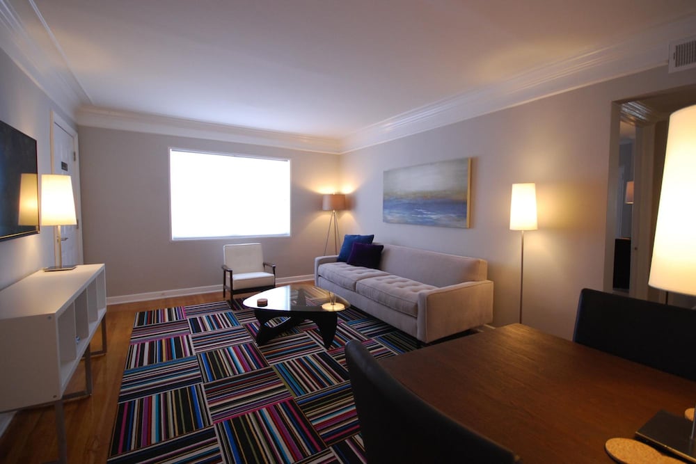Image of B1bi Clean Cozy Convenient Condo in Buckhead w Free Parking