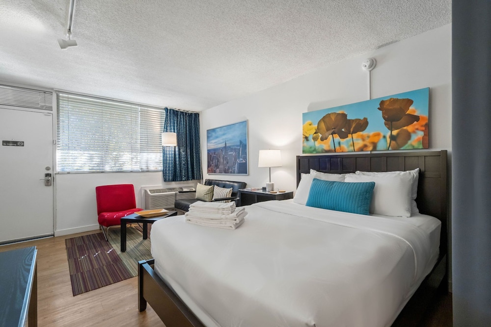 Image of CPE Safe Quiet Studio w Comfortable Bed