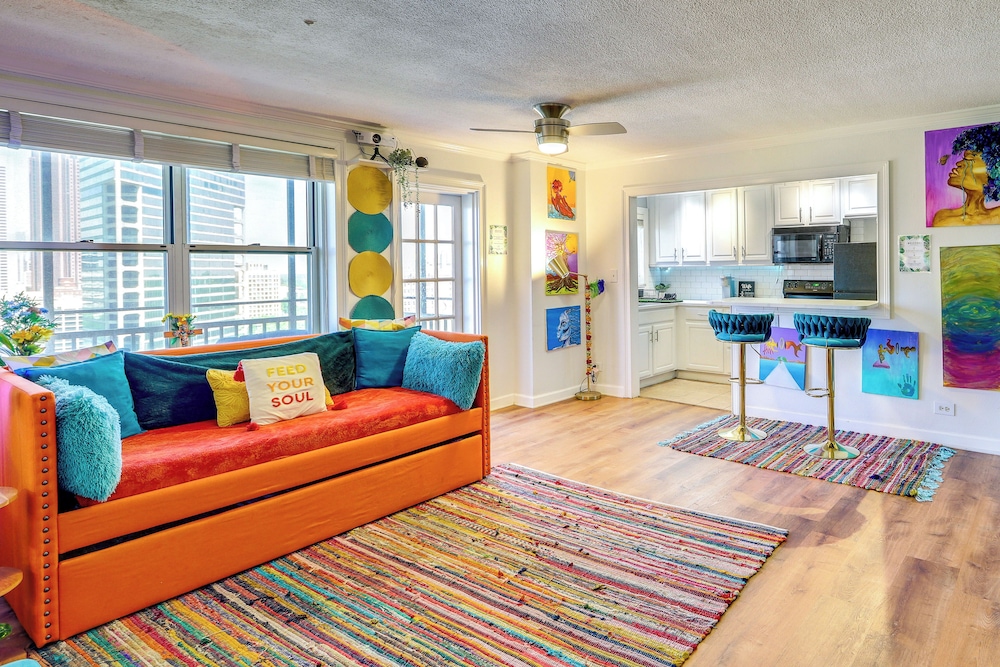 Image of Colorful Atlanta Vacation Rental - Walk to Dtwn!