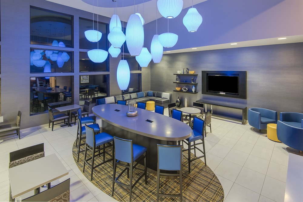 Image of Holiday Inn Express & Suites Cooperstown