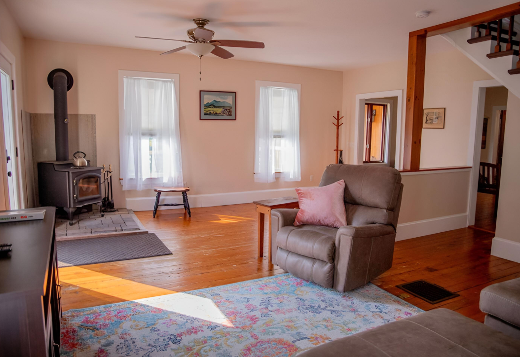 Image of Willow View - A Farmhouse Surrounded by Nature
