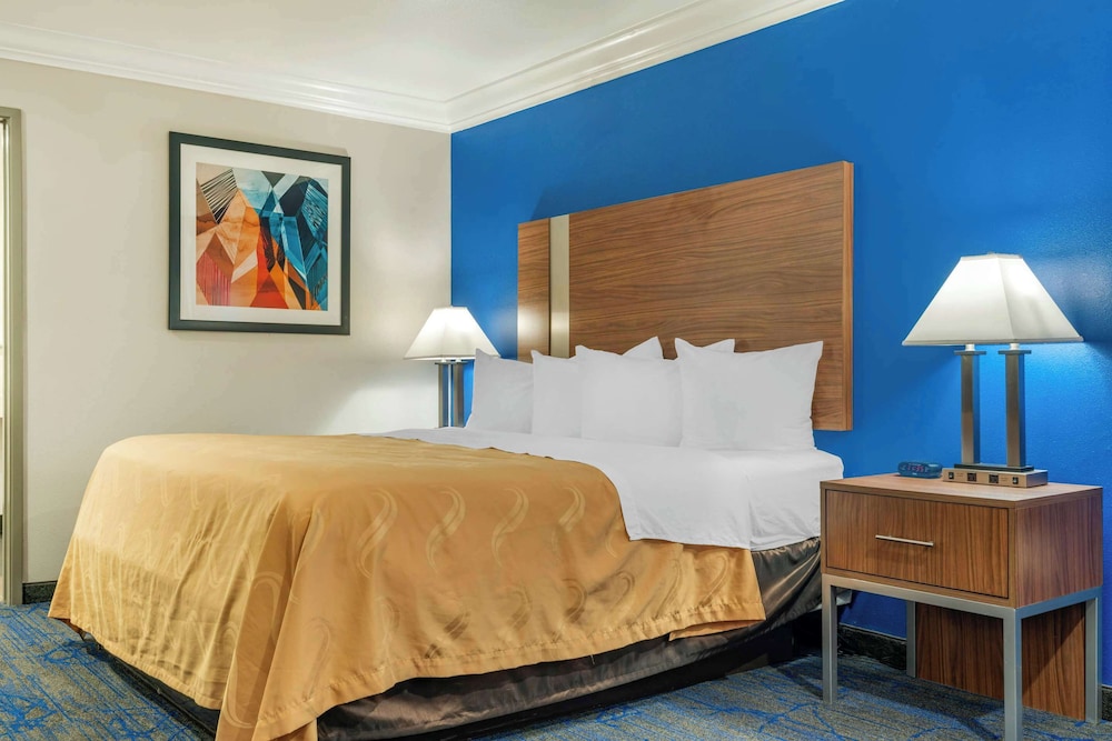 Image of Quality Inn & Suites