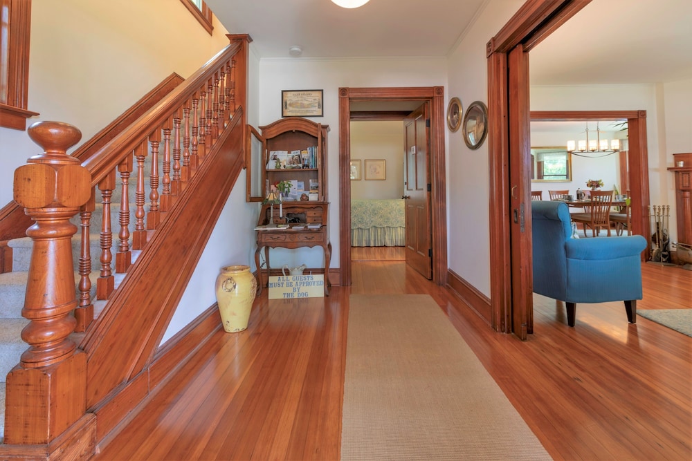 Image of 434 On Main B&B
