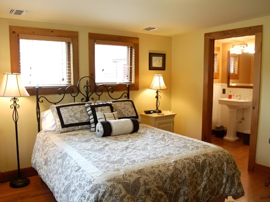 Image of Cedar House on Sound B&B