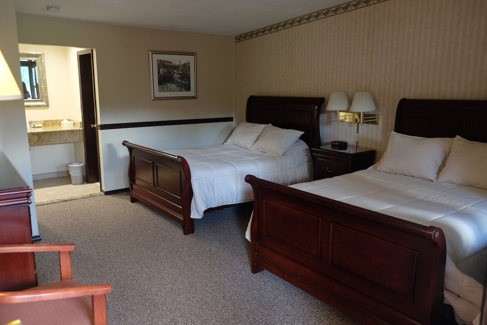 Image of Chalet Inn and Suites