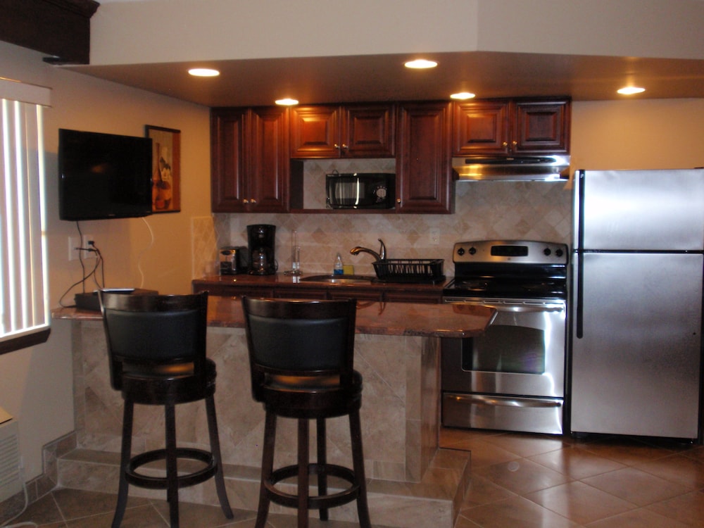 Image of Chalet Inn and Suites