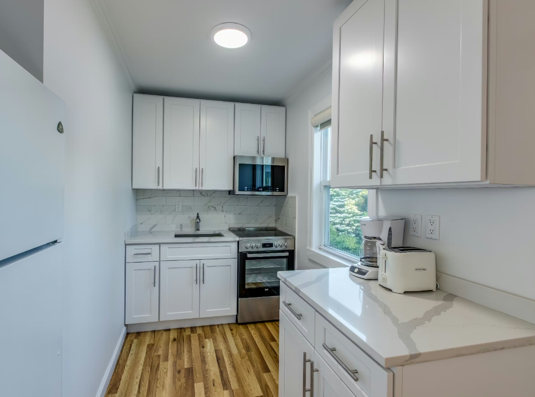 Image of Colonial Shores Cottages & Marina