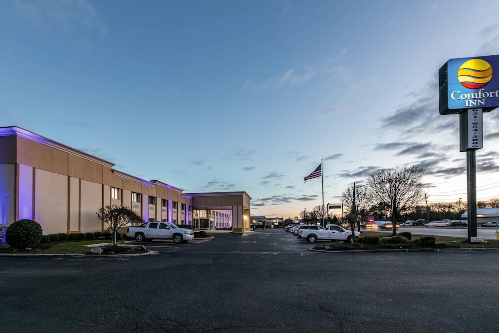 Image of Comfort Inn Medford-Long Island