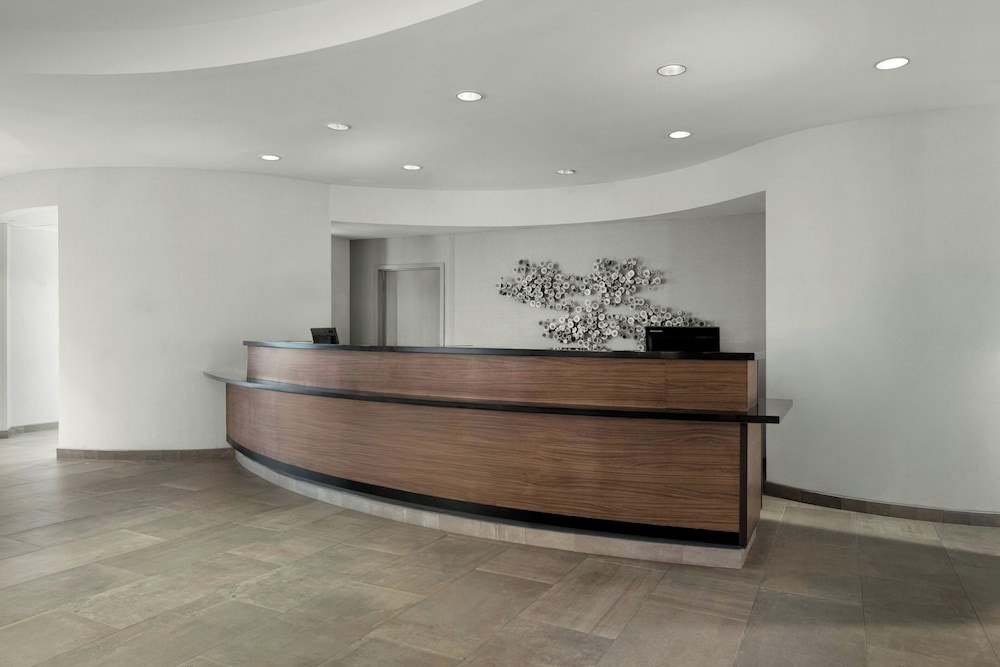 Image of Courtyard Republic Airport Long Island/Farmingdale