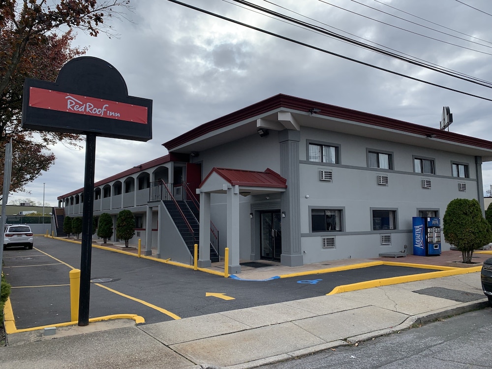 Image of Days Inn - Copaigue