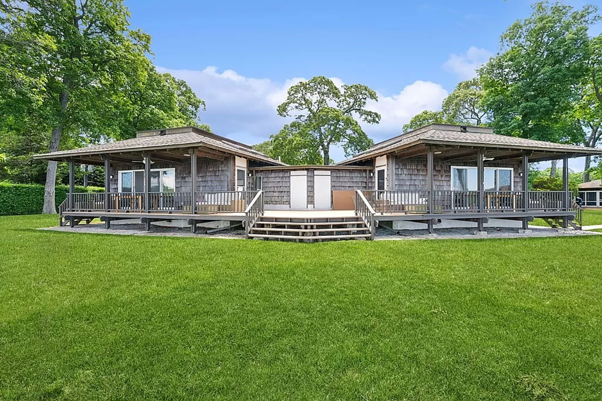 Image of Dering Harbor Inn