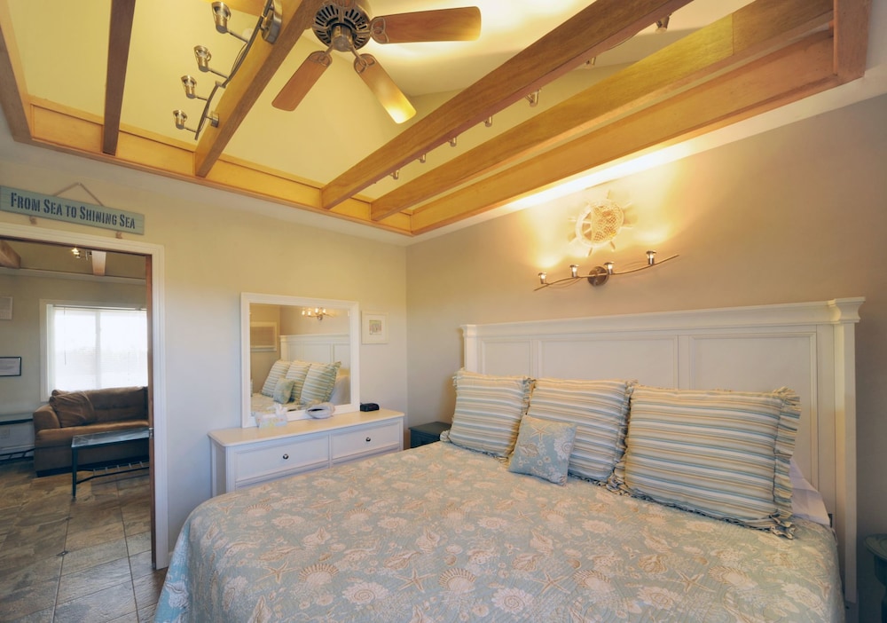 Image of Driftwood Resort